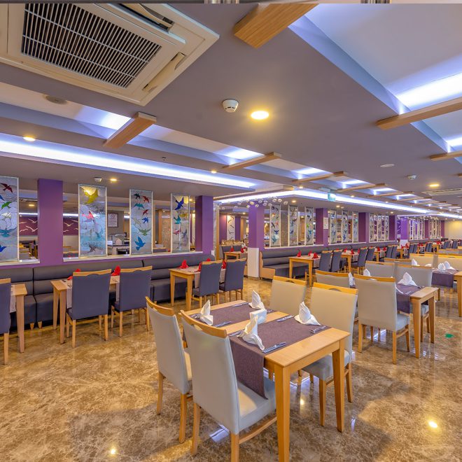 Restaurant und Bars – Sandy Beach Hotel