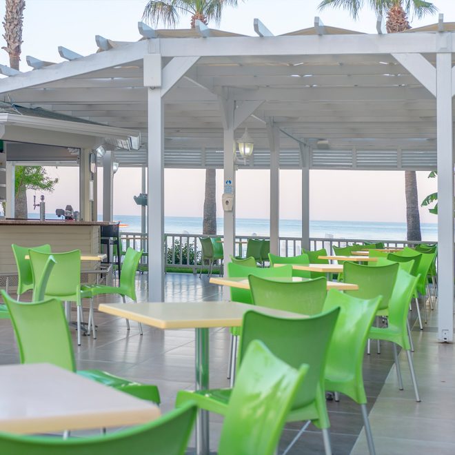Ресторан & Бар — Sandy Beach Hotel